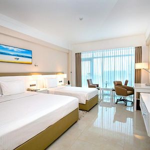 Premier King Room Triple Complimentary City Tour & Access to Beach Lounge